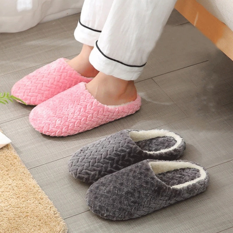 Pantufa de Pelúcia Confort Girls - Nossa Casa Completa